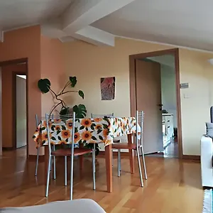 *** Bed & Breakfast Mansarda Raggio Di Sole Italia